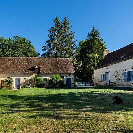Chambre D'Hotes Chez Artiste Verrier, La Perriere - Perche Dış mekan fotoğraf